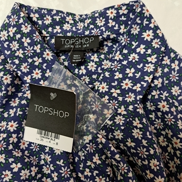 TOPSHOP Floral Button down Shirt - Picture 7 of 9